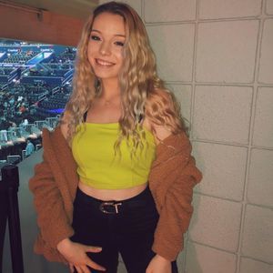 Meet your Posher, Ashleigh